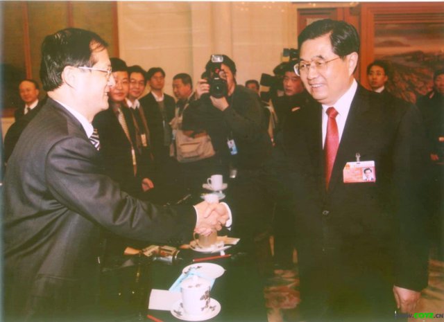 ctrl+鼠标滚轮缩放
