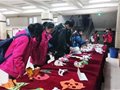 重庆市皇冠实验中学手绘面具展示引人入目